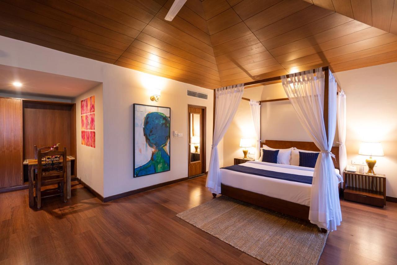 Hotel 8Fold By Larisa Shimla Esterno foto