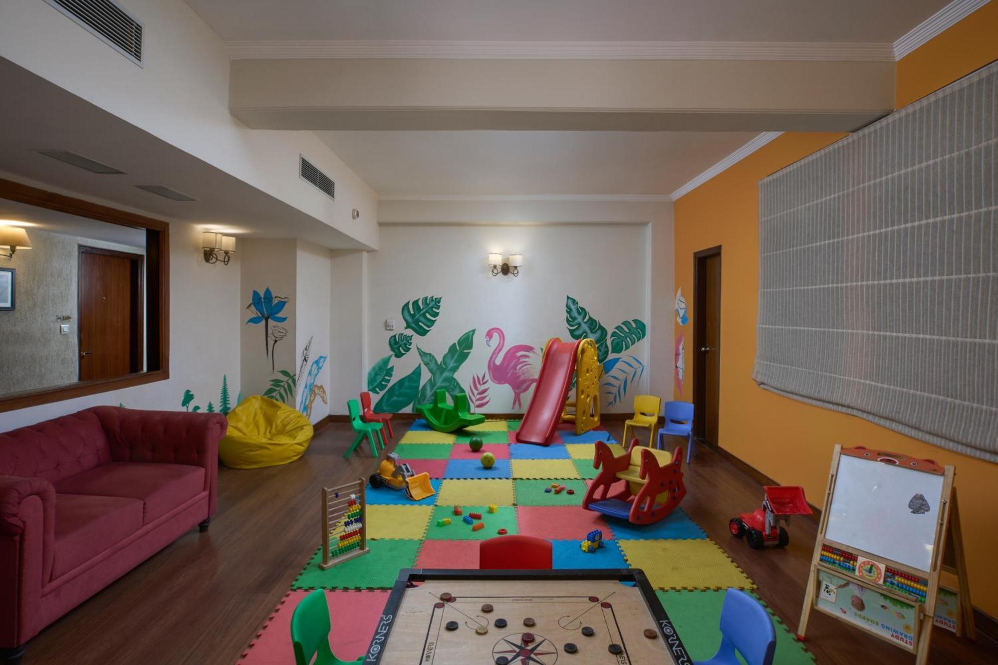 Hotel 8Fold By Larisa Shimla Esterno foto