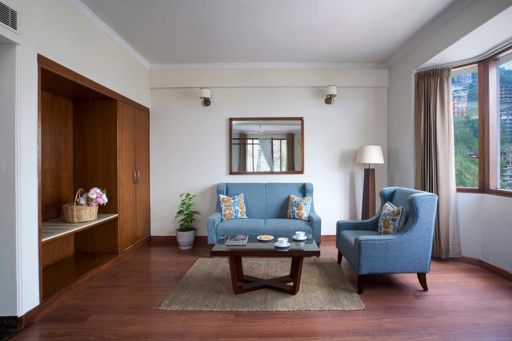 Hotel 8Fold By Larisa Shimla Esterno foto