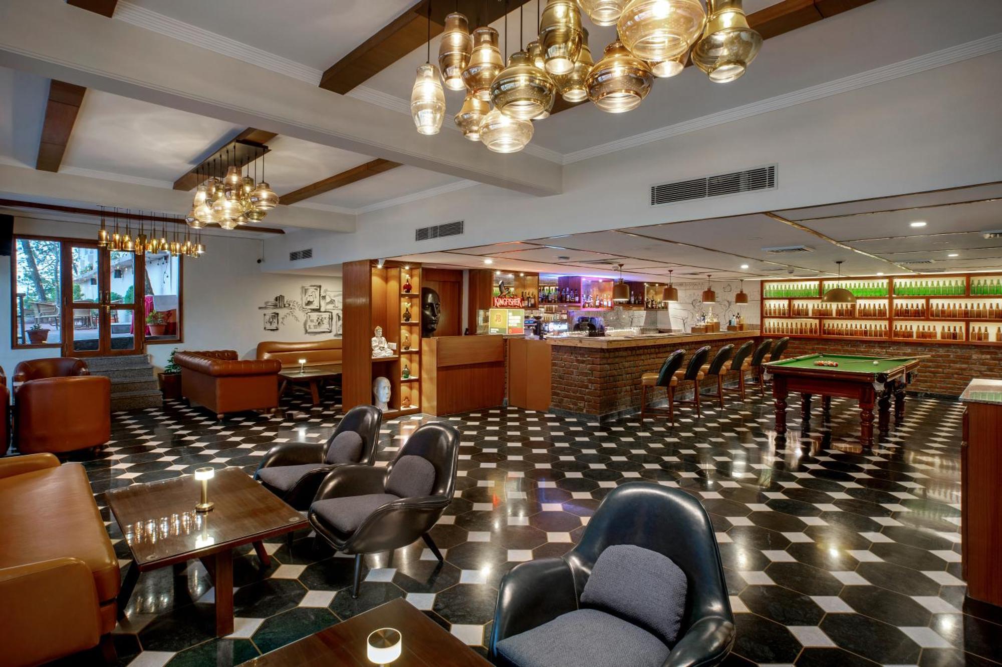Hotel 8Fold By Larisa Shimla Esterno foto