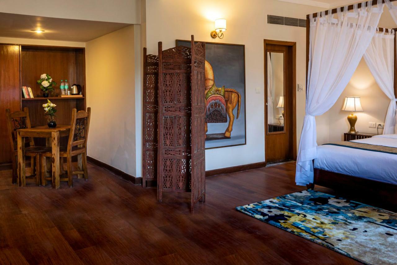 Hotel 8Fold By Larisa Shimla Esterno foto